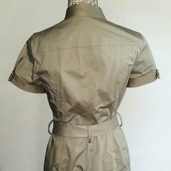 BURBERRY DOUBLE BREASTED DRESS like new sz. 8 - Picture 2 of 8